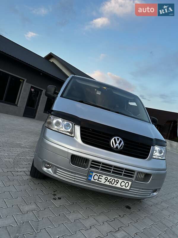 Мінівен Volkswagen Transporter 2004 в Надвірній
