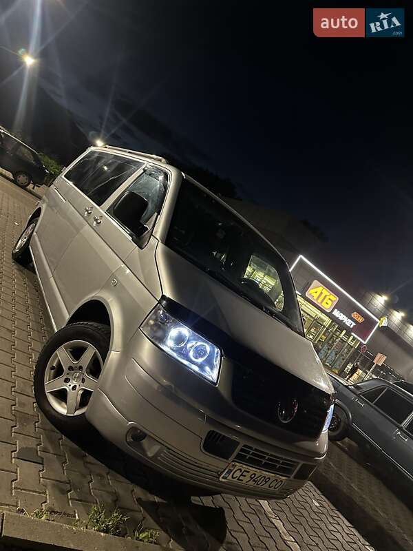 Мінівен Volkswagen Transporter 2004 в Надвірній