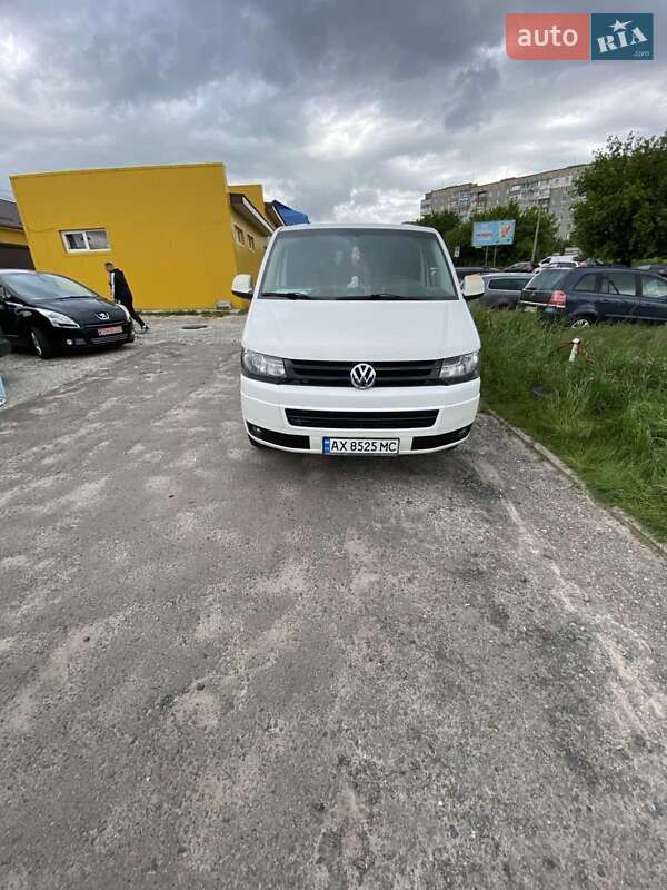 Volkswagen Transporter 2011