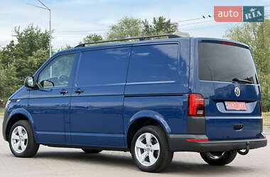 Грузовой фургон Volkswagen Transporter 2021 в 