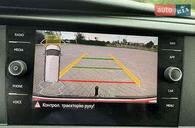 Грузовой фургон Volkswagen Transporter 2021 в 