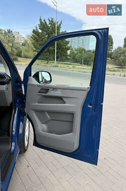 Грузовой фургон Volkswagen Transporter 2021 в 