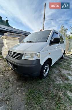 Грузопассажирский фургон Volkswagen Transporter 2006 в Днепре