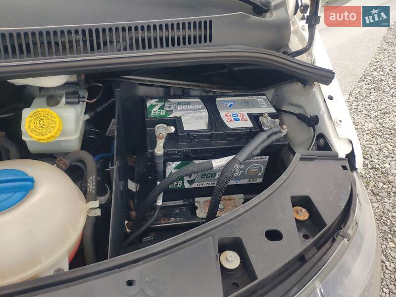 Борт Volkswagen Transporter 2011 в Виннице