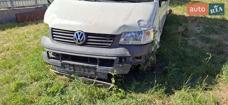 Минивэн Volkswagen Transporter 2005 в Ужгороде