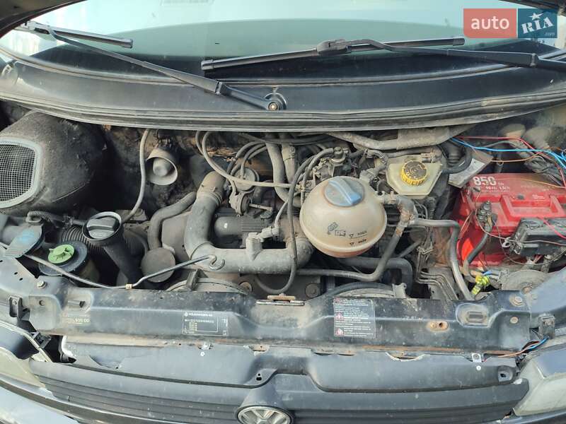 Минивэн Volkswagen Transporter 1999 в Черкассах