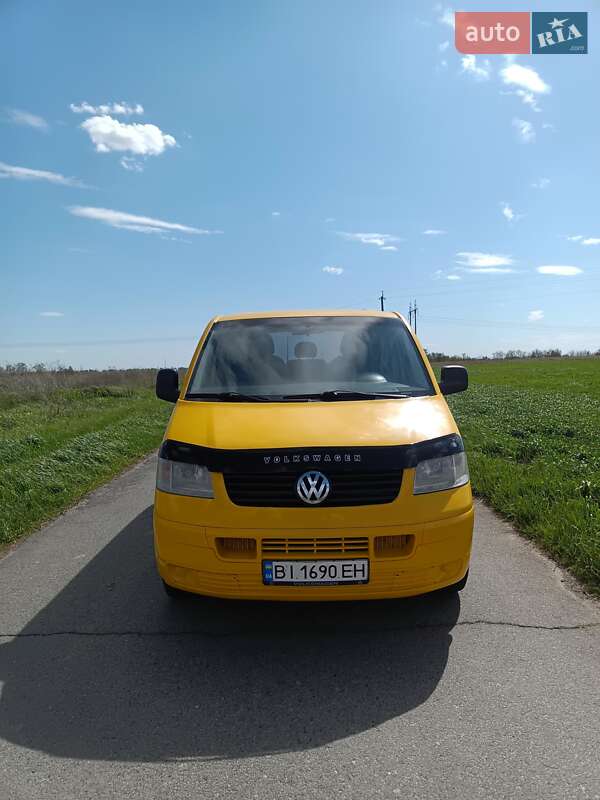 Минивэн Volkswagen Transporter 2006 в 