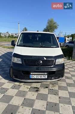 Мінівен Volkswagen Transporter 2004 в Самборі