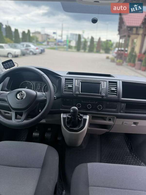 Микроавтобус Volkswagen Transporter 2018 в Калуше