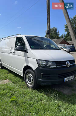 Грузовой фургон Volkswagen Transporter 2016 в Коростене