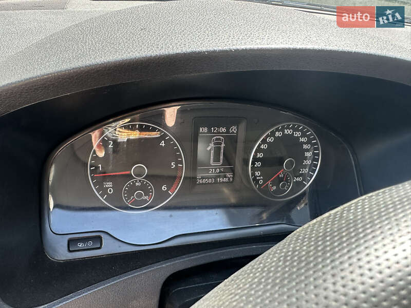 Минивэн Volkswagen Transporter 2015 в Брусилове