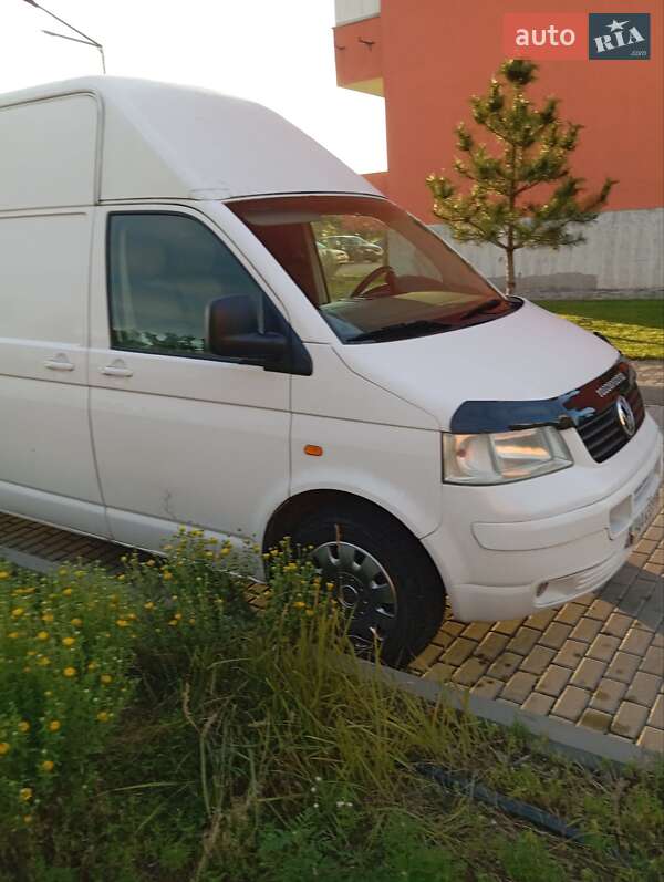 Грузовой фургон Volkswagen Transporter 2007 в Киеве