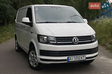 Грузовой фургон Volkswagen Transporter 2015 в Буче