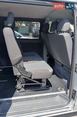 Минивэн Volkswagen Transporter 2015 в 