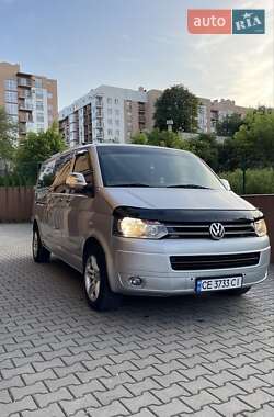 Минивэн Volkswagen Transporter 2010 в 