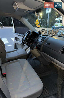 Минивэн Volkswagen Transporter 2004 в 