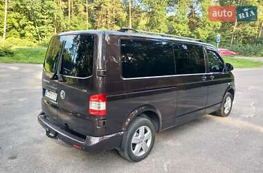 Минивэн Volkswagen Transporter 2012 в 