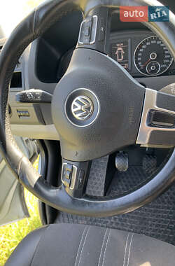 Грузопассажирский фургон Volkswagen Transporter 2013 в 