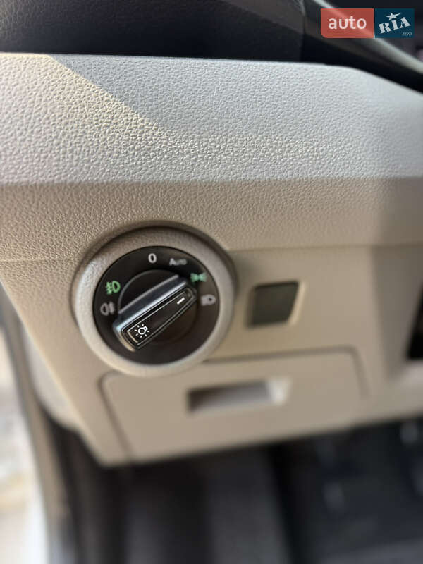 Грузовой фургон Volkswagen Transporter 2021 в Киеве