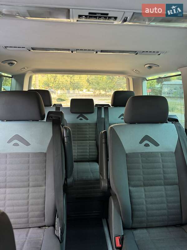 Минивэн Volkswagen Transporter 2005 в Николаеве