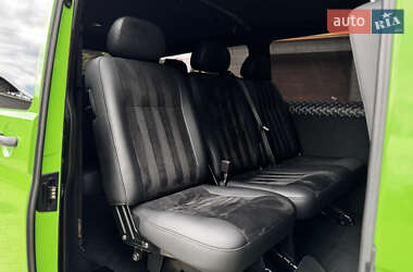 Минивэн Volkswagen Transporter 2015 в 