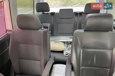 Минивэн Volkswagen Transporter 2005 в 