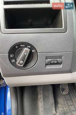 Минивэн Volkswagen Transporter 2005 в 
