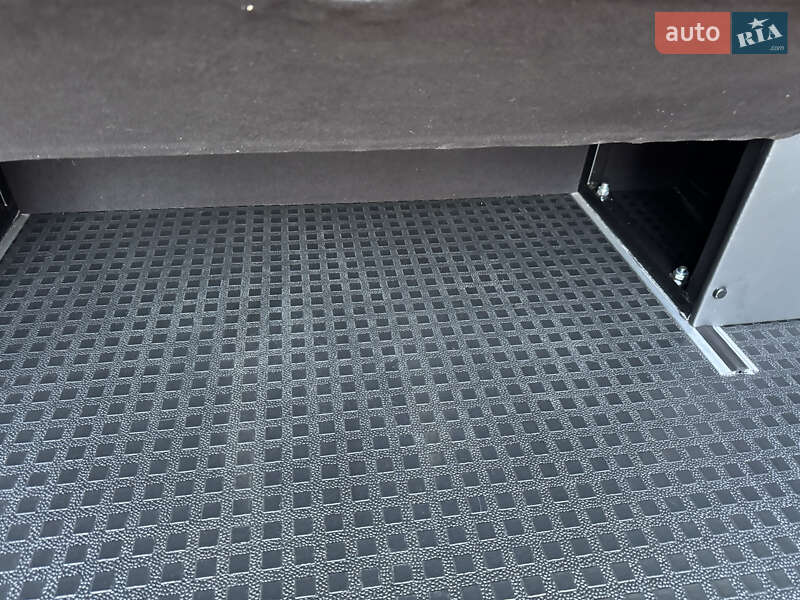 Минивэн Volkswagen Transporter 2020 в Бердичеве