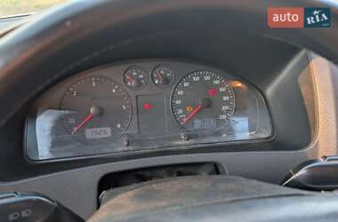 Грузовой фургон Volkswagen Transporter 2006 в 