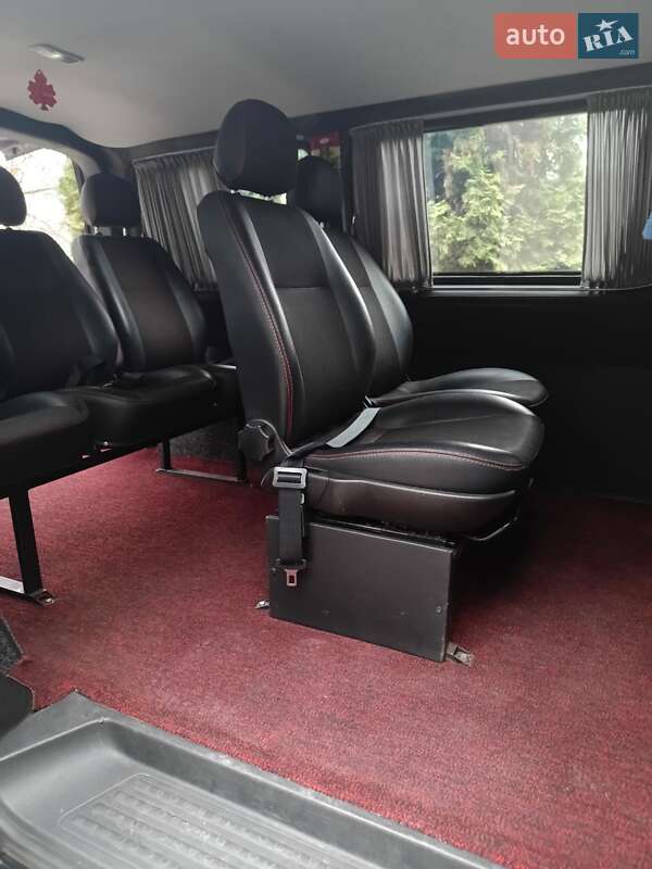 Минивэн Volkswagen Transporter 2006 в Хмельницком