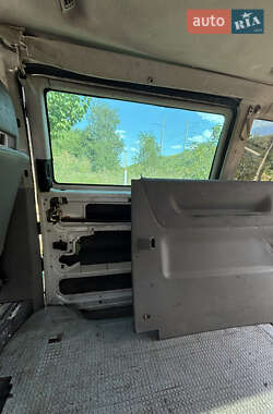 Минивэн Volkswagen Transporter 1998 в 