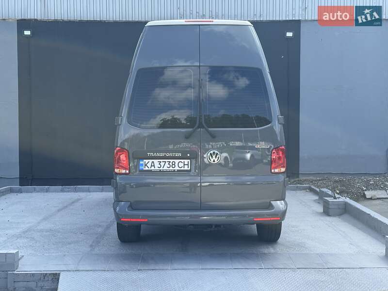 Минивэн Volkswagen Transporter 2021 в Киеве