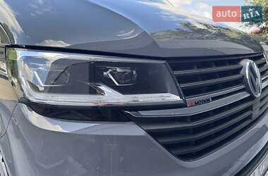 Минивэн Volkswagen Transporter 2021 в 