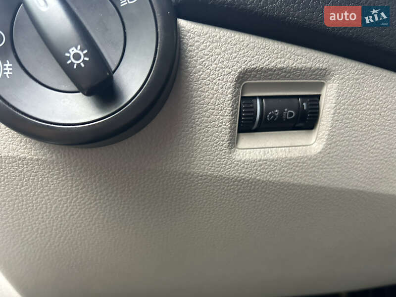 Мінівен Volkswagen Transporter 2018 в Житомирі