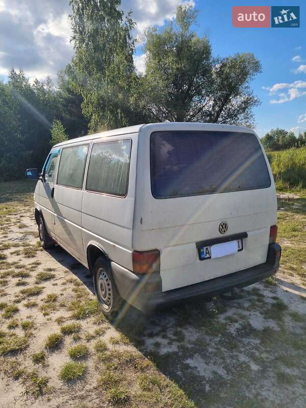 Минивэн Volkswagen Transporter 2001 в Киеве