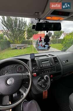 Минивэн Volkswagen Transporter 2006 в 