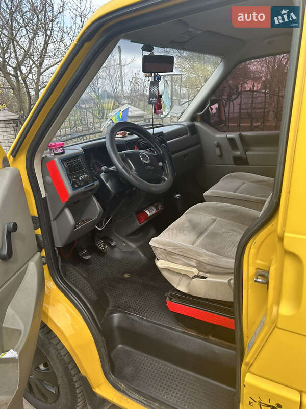 Минивэн Volkswagen Transporter 1999 в Калуше