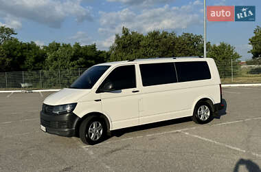Минивэн Volkswagen Transporter 2015 в 