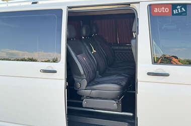 Минивэн Volkswagen Transporter 2015 в 