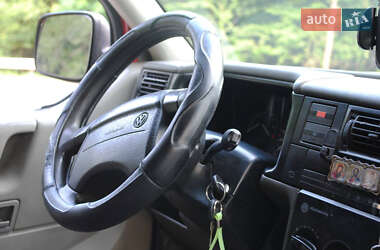 Минивэн Volkswagen Transporter 1998 в 