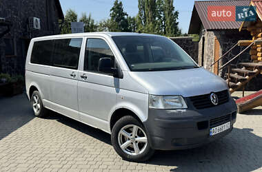 Минивэн Volkswagen Transporter 2008 в Иршаве