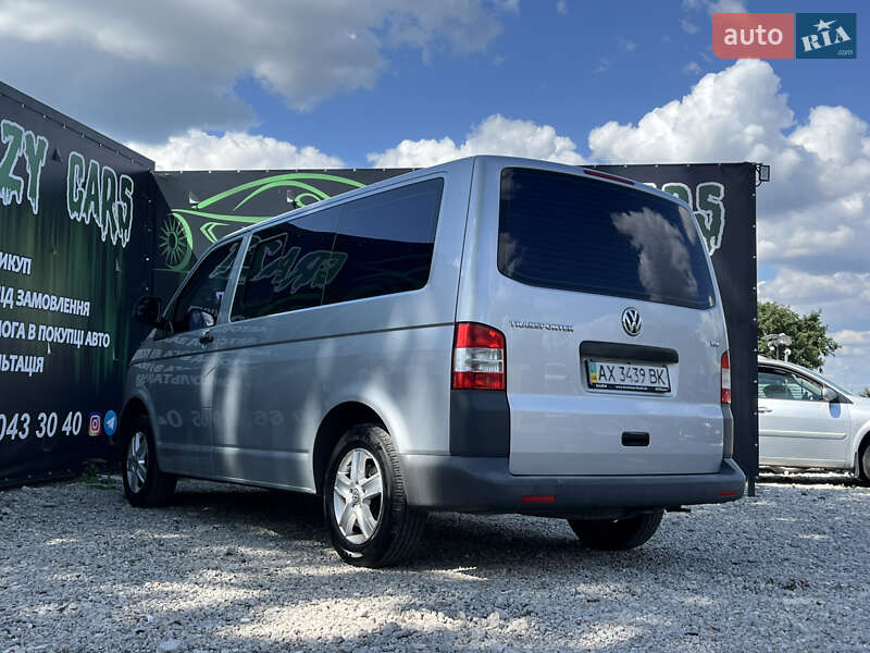 Мінівен Volkswagen Transporter 2010 в Харкові