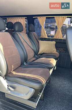Минивэн Volkswagen Transporter 2018 в 