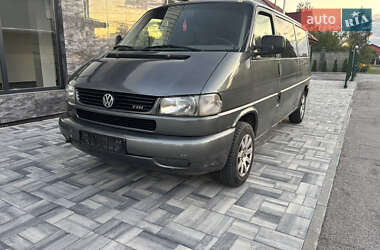 Минивэн Volkswagen Transporter 2001 в Костополе