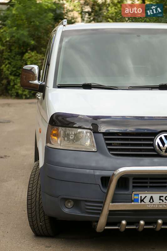 Минивэн Volkswagen Transporter 2008 в Киеве