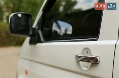 Минивэн Volkswagen Transporter 2008 в 
