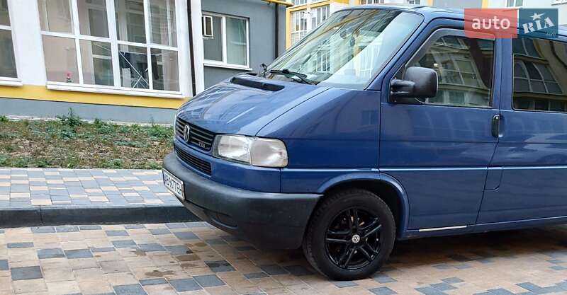 Грузовой фургон Volkswagen Transporter 1999 в 