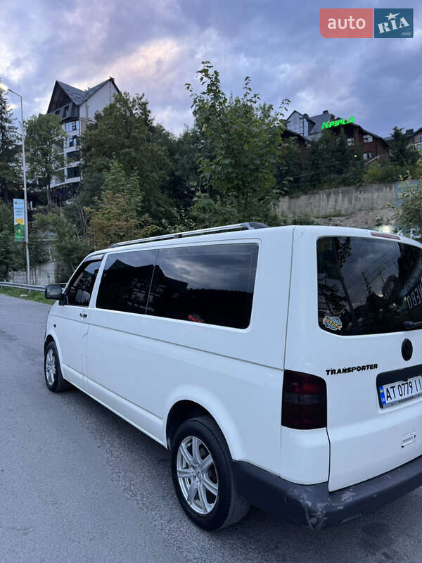 Минивэн Volkswagen Transporter 2004 в Буковеле