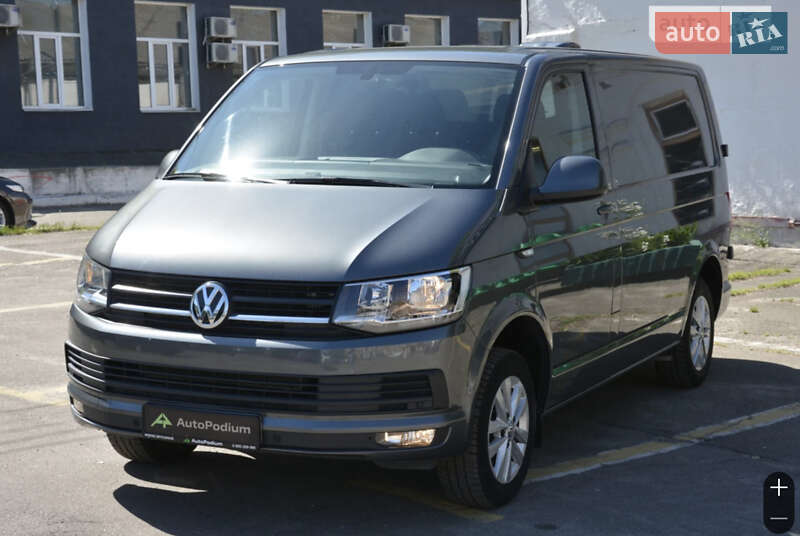 Грузовой фургон Volkswagen Transporter 2017 в Каневе