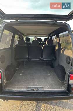 Минивэн Volkswagen Transporter 2000 в 